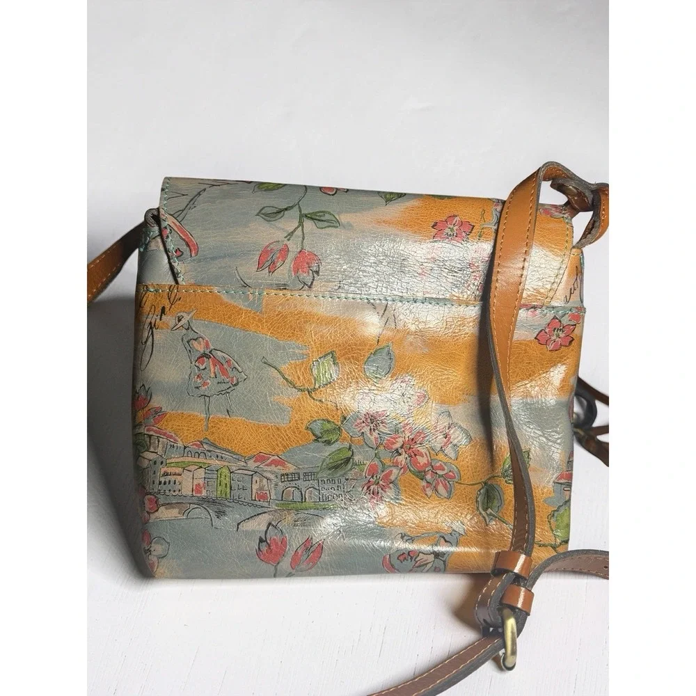 Patricia Nash Leandra Crossbody Leather Purse Beautiful Girl Floral Design EUC